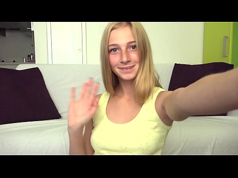 ❤️ Kiam mi enuas, mi pigre masturbas mian rozkoloran kuzon ❤️❌ Porno ĉe eo.porn-milf-300.ru ❤